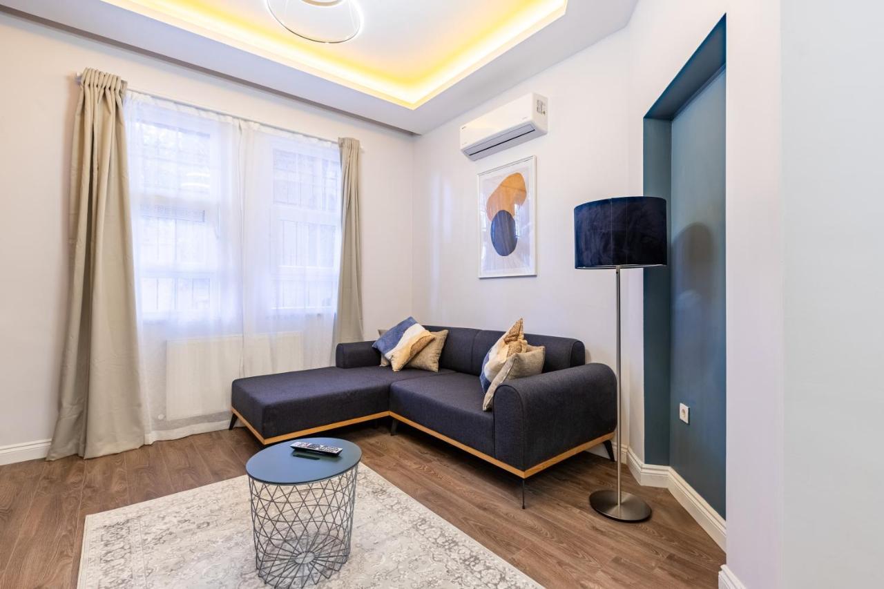 Red Suites Balat - Orange And Blue * Istambul